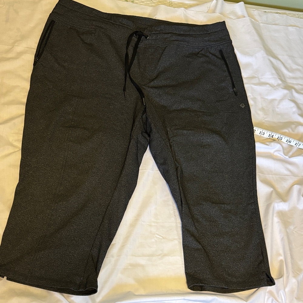 ❇️4/$20 Hyba capris